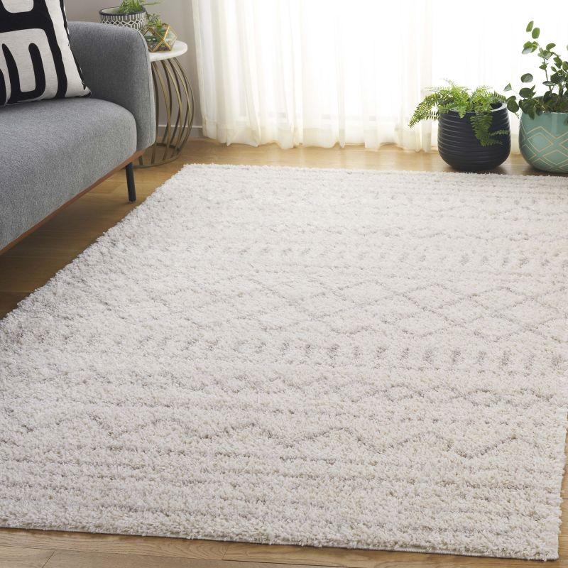 Arizona Shag ASG741 Power Loomed Indoor Area Rug - Ivory/Beige - 5'1"x5'1" - Safavieh