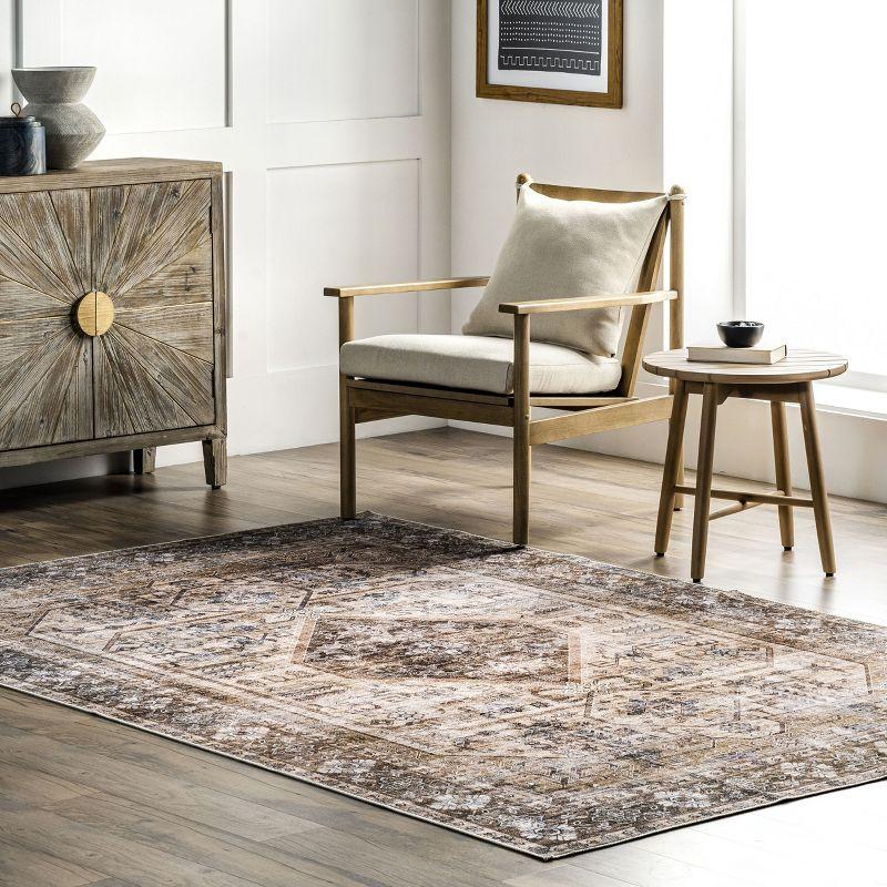 Eco-Friendly Easy Care Vintage Medallion Rug in Light Brown 3' x 5'