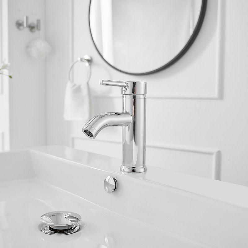 Polished Chrome Single-Handle Bathroom Faucet with Drain Assembly