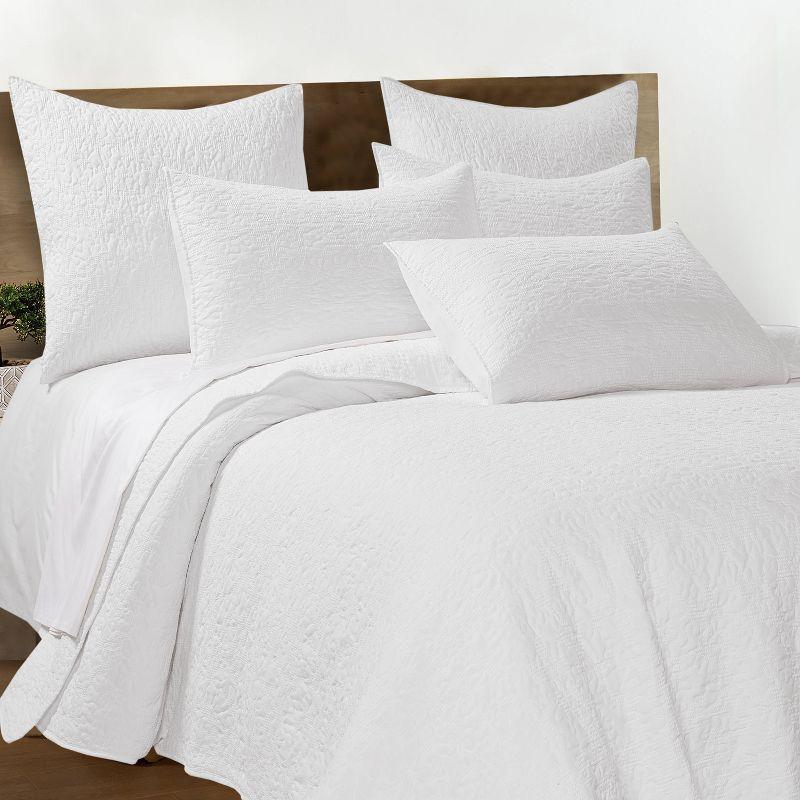 Emory White Polyester Quilt Set