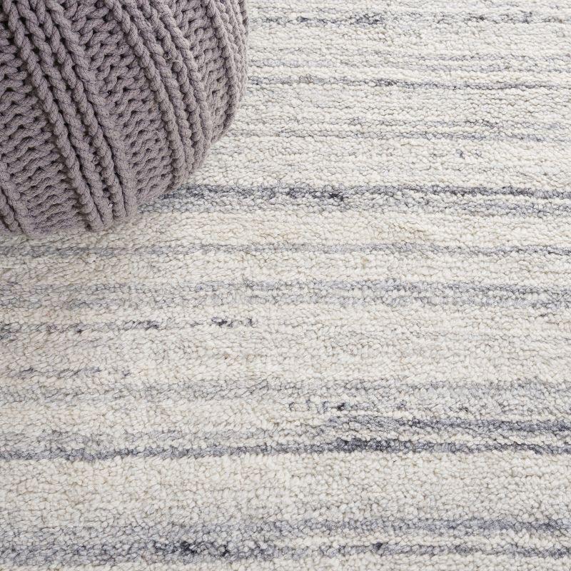 Casablanca CSB792 Hand Woven Indoor Accent Rug - Grey/Ivory - 4'x6' - Safavieh