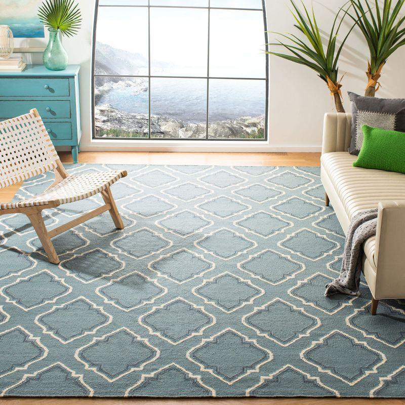 Handwoven Dhurrie Geometric Wool Area Rug - Blue/Ivory, 8' x 10'