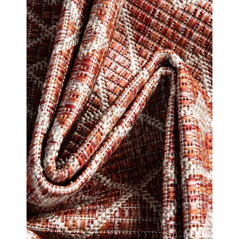 Unique Loom 7' 10 x 7' 10 Octagon Indoor/Outdoor Trellis Rust Red Area Rug