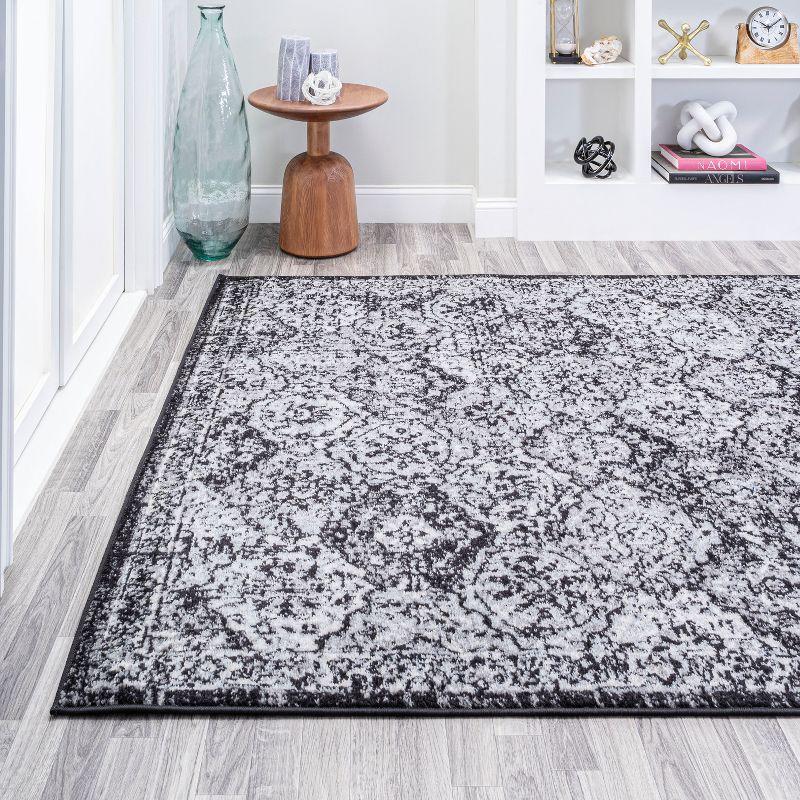 5' x 8' Modern Persian Boho Vintage Trellis Area Rug, Black/Ivory - JONATHAN Y