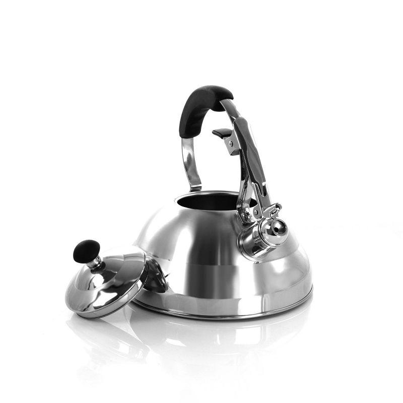 MegaChef 2.7L Brushed Silver Stainless Steel Whistling Kettle