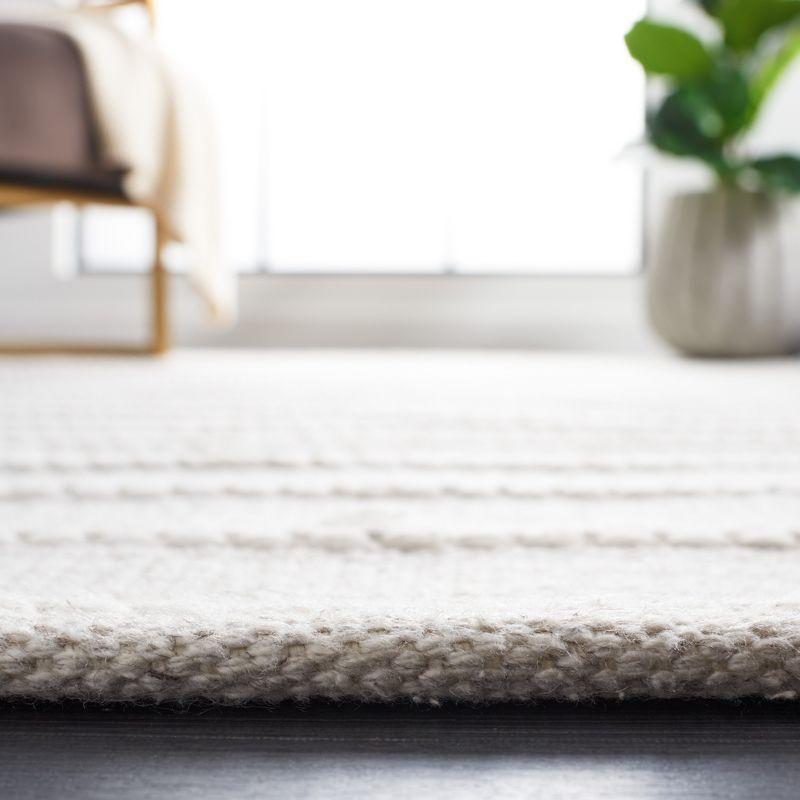 Safavieh Kilim Hand Woven Performance Striped Rug