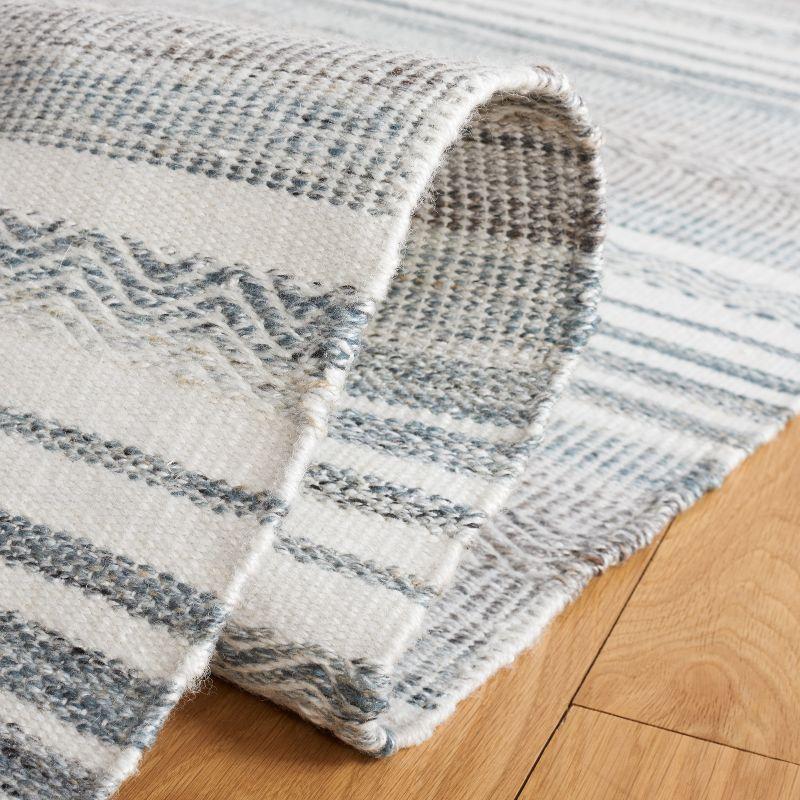 Kilim KLM275 Hand Woven Area Rug - Ivory/Grey - 8'x10' - Safavieh.