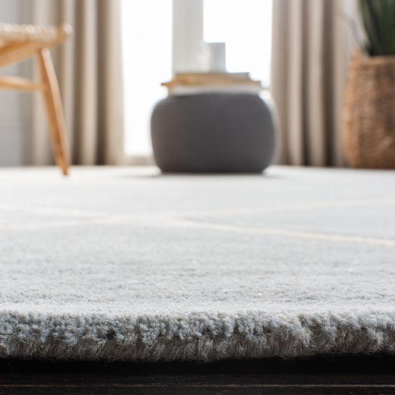 Chatham CHT720 Tufted Indoor Area Rug - Grey/Ivory - 6'x9' - Safavieh