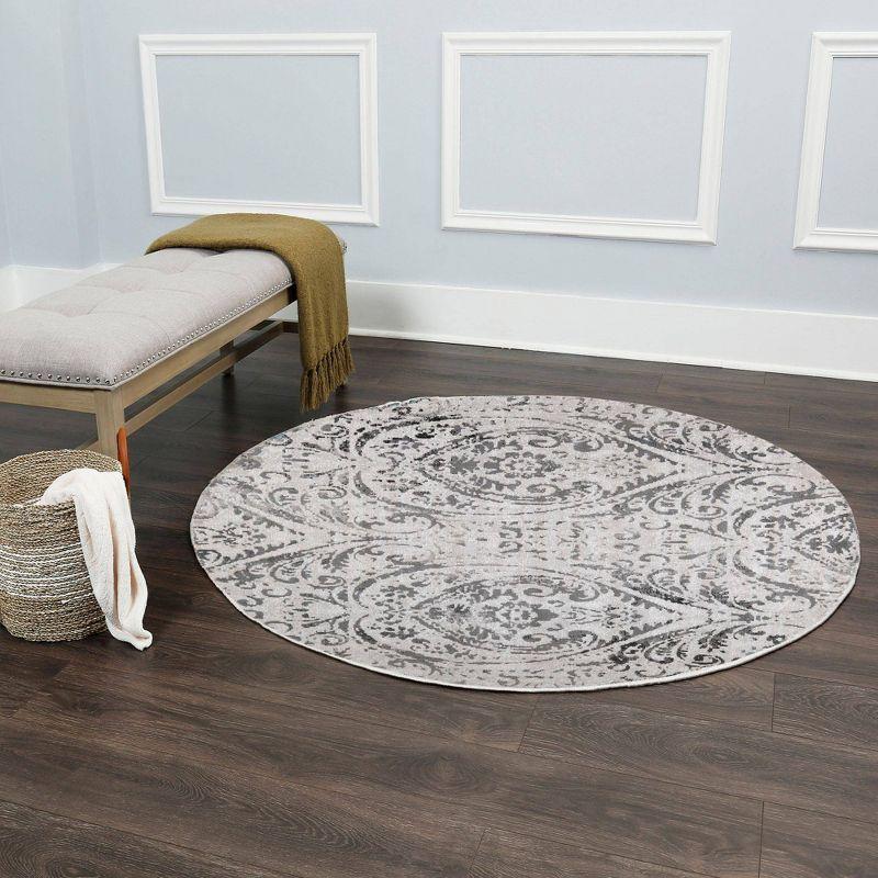 Nicole Miller New York Patio Sofia Juniper Transitional Paisley Indoor/Outdoor Area Rug, Ivory/Gray