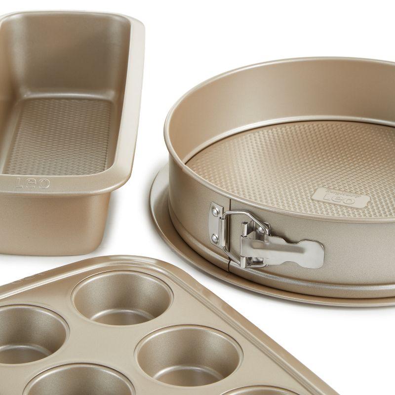 BergHOFF BergHOFF Carbon Steel Non-Stick Round Springform Pan