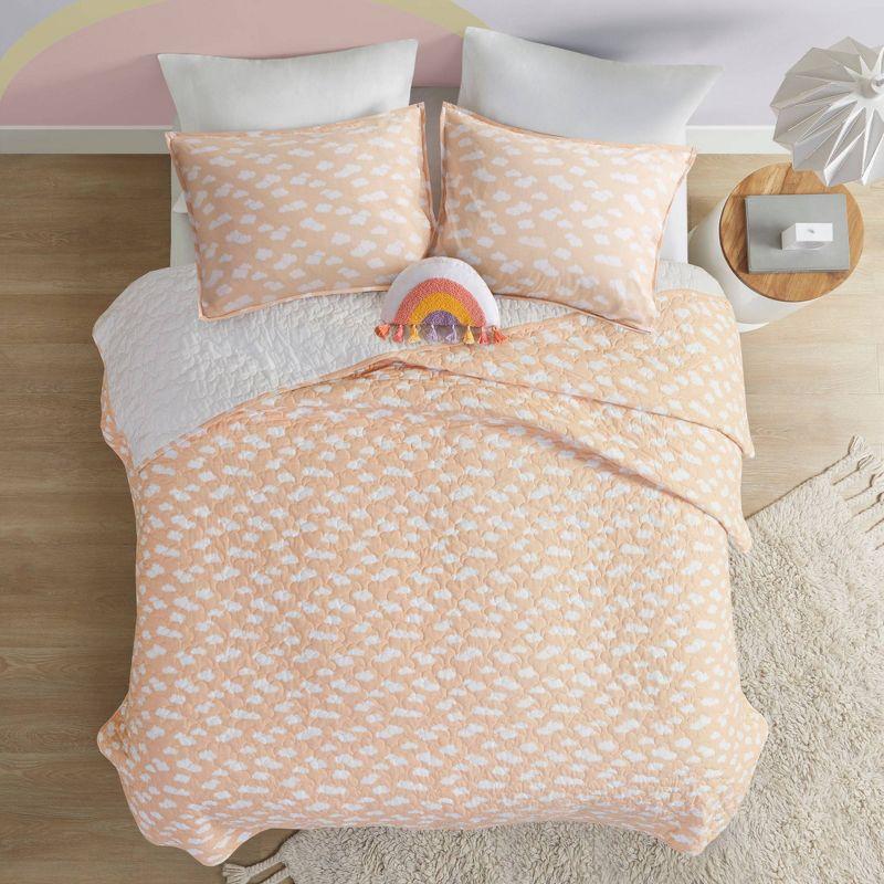 Intelligent Design Kids Dawn Sunshine Clouds Yellow/Coral 100% Cotton Reversible Quilt Set Twin