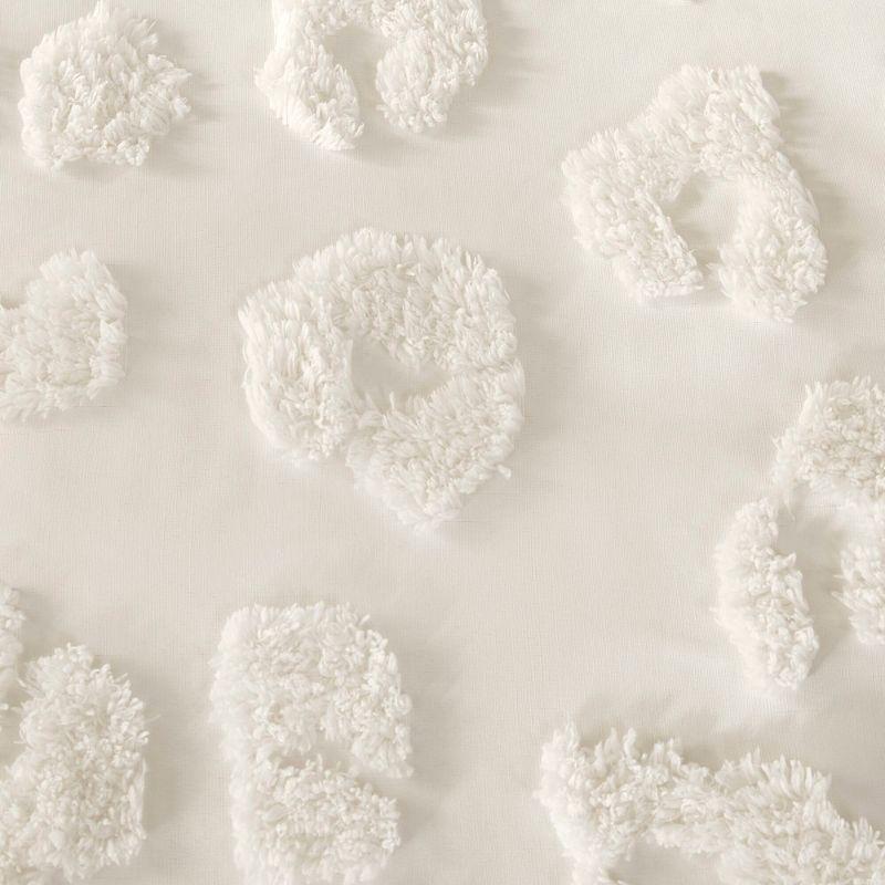 Intelligent Design Larissa Animal Chenille Comforter Set