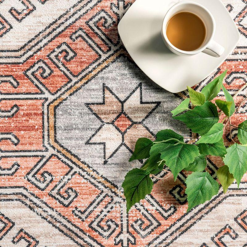 Nuloom Mae Motif Pet Friendly Machine Washable Area Rug, 4' x 6', Brick