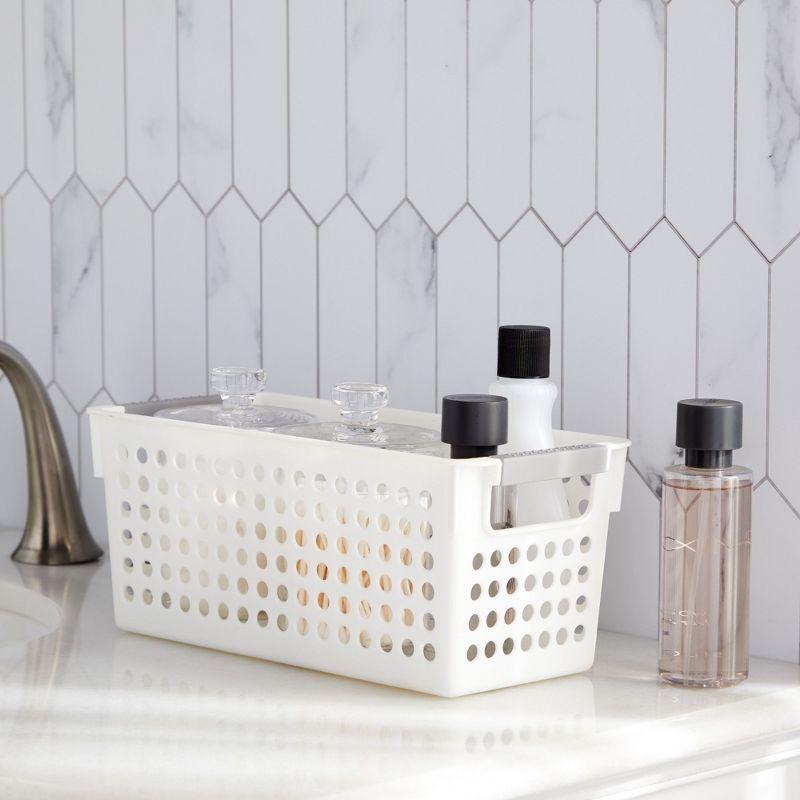 Farmlyn Creek 4 Pack Plastic Baskets for Organizing, Small Bins with Handles for Kitchen, Bathroom, Laundry, Shelf (White, 5 Inches)