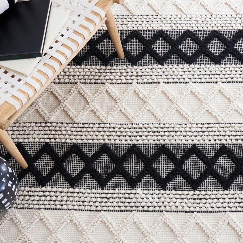Hand Woven 80% Wool, 20% Cotton Geometric Rug