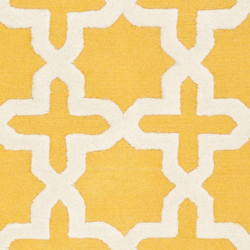 Cambridge CAM125 Tufted Indoor Area Rug - Gold/Ivory - 4'x6' - Safavieh