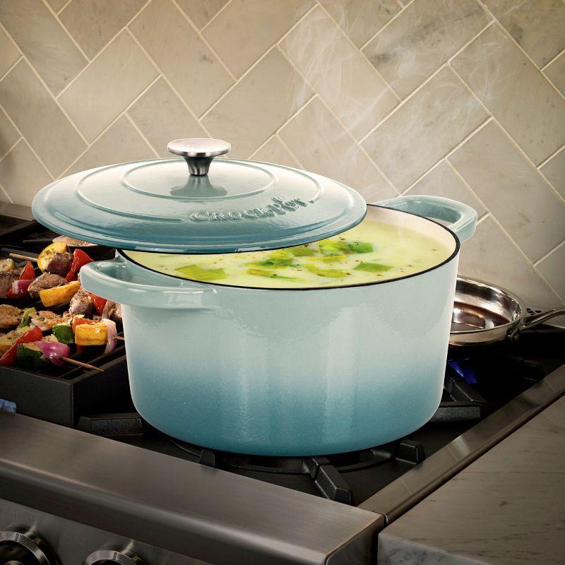 Aqua Blue 7 Qt Enameled Cast Iron Dutch Oven with Lid