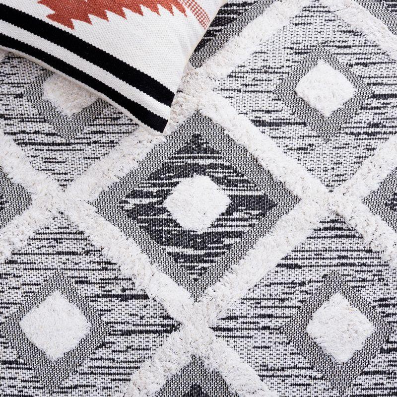Augustine AGT730 Machine Made Indoor Runner - Black/Ivory - 2'x9' - Safavieh