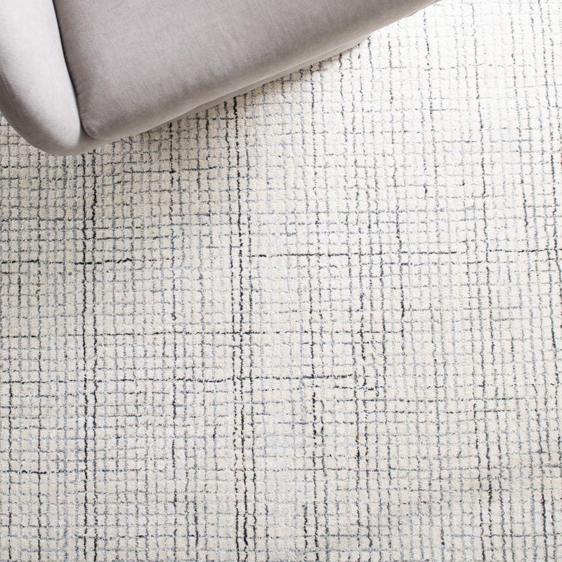 Abstract ABT470 Handmade Indoor Accent Rug - Ivory/Grey - 2'x3' - Safavieh