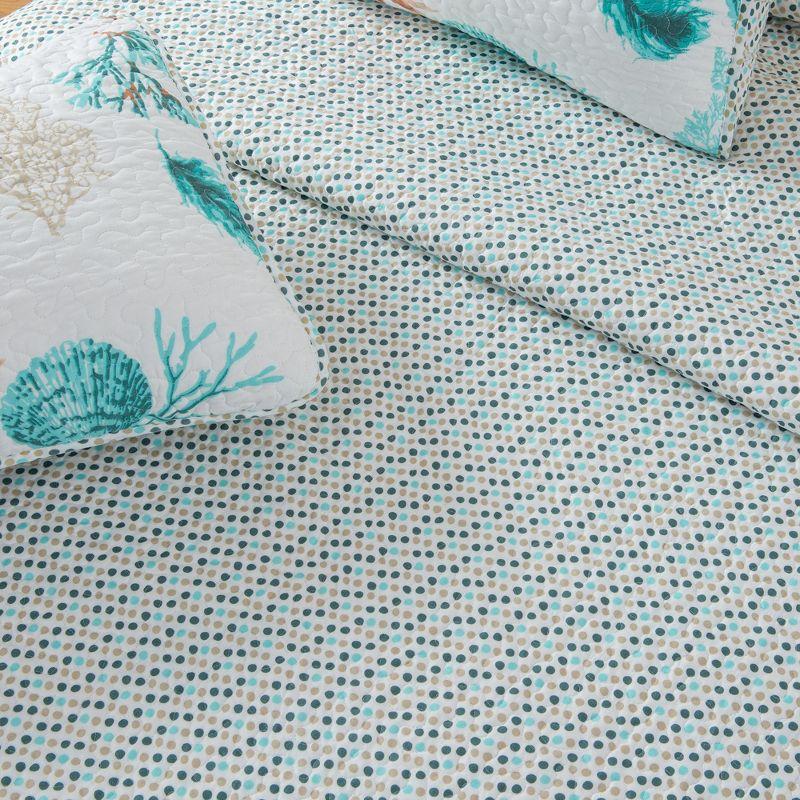 FreshFolds Bright Watercolor Coral Print Quilt Set with Shams