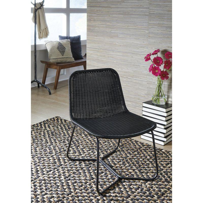 Signature Design by Ashley Casual Daviston Accent Chair, Black