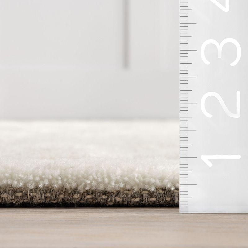Nuloom Nalini Geometric 4x6 Wool Indoor Area Rug for Living Room Bedroom Dining Room Kitchen, Off White/Grey