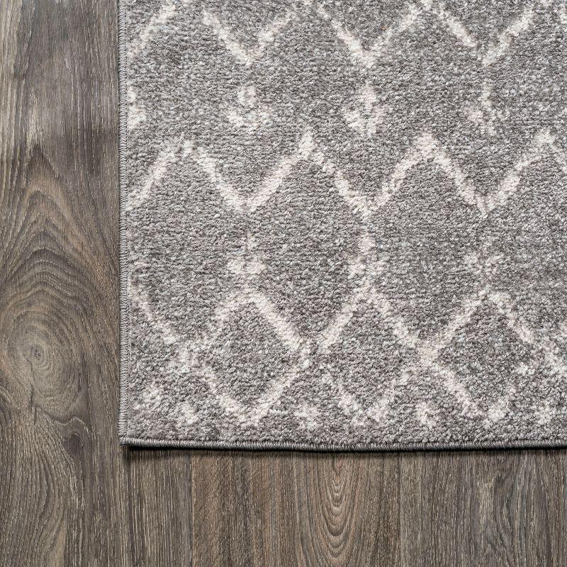 JONATHAN Y Moroccan HYPE Boho Vintage Diamond Gray/Ivory 5' Square Area Rug