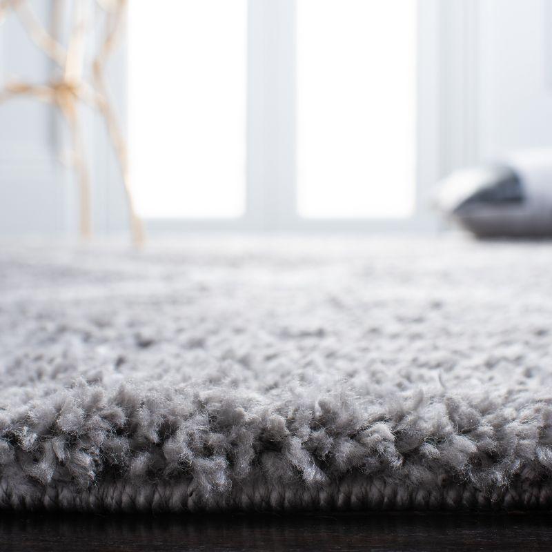 August Shag 500 AUG531 Power Loomed Indoor Area Rug - Light Grey/Ivory - 5'-5"x7'-7" - Safavieh