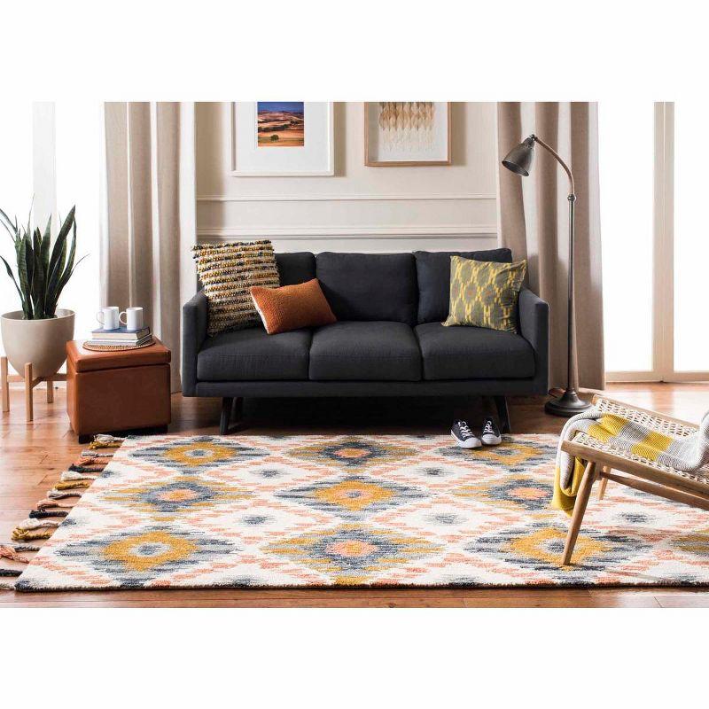 Suzani SZN201 Hand Hooked Indoor Accent Rug - Ivory/Gold - 3'x5' - Safavieh.