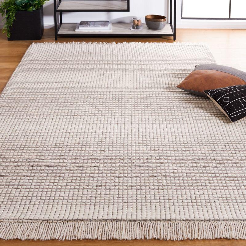 Safavieh Marbella Hand Woven Wool With Cotton Cloth Backing Striped Rug