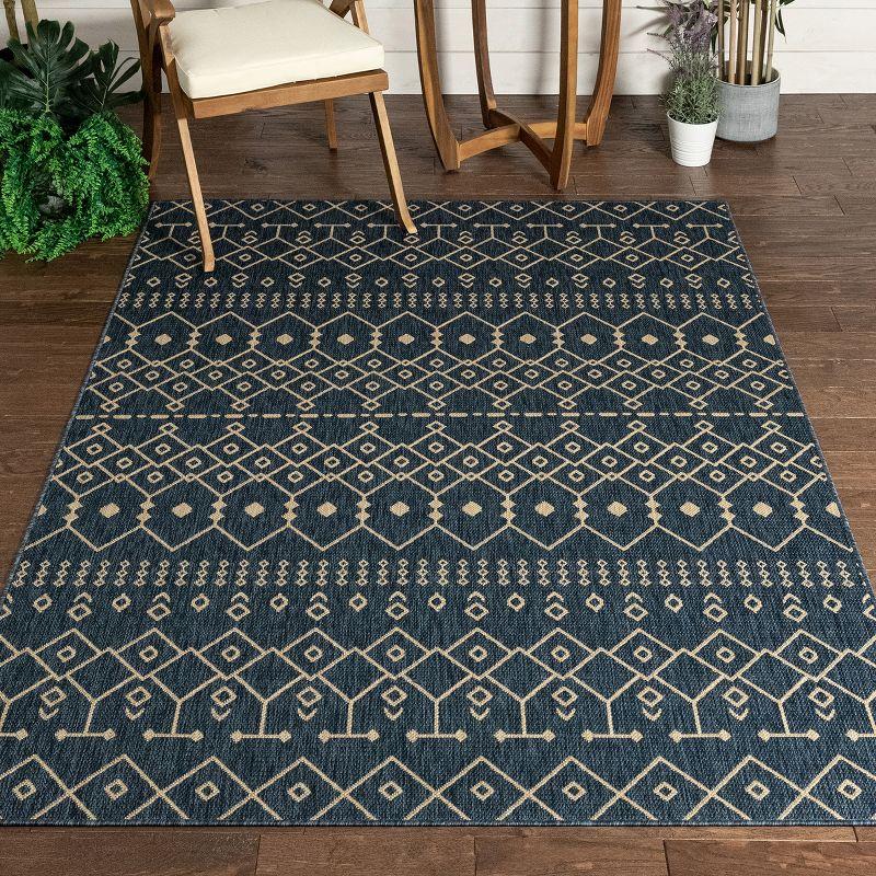 Nordic Lattice Blue 5' x 7' Synthetic Indoor/Outdoor Area Rug