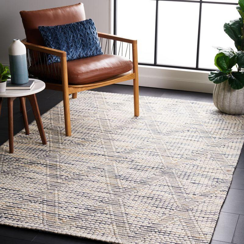 Ivory and Blue Flat Woven Handmade Wool Rug, 4' x 6'