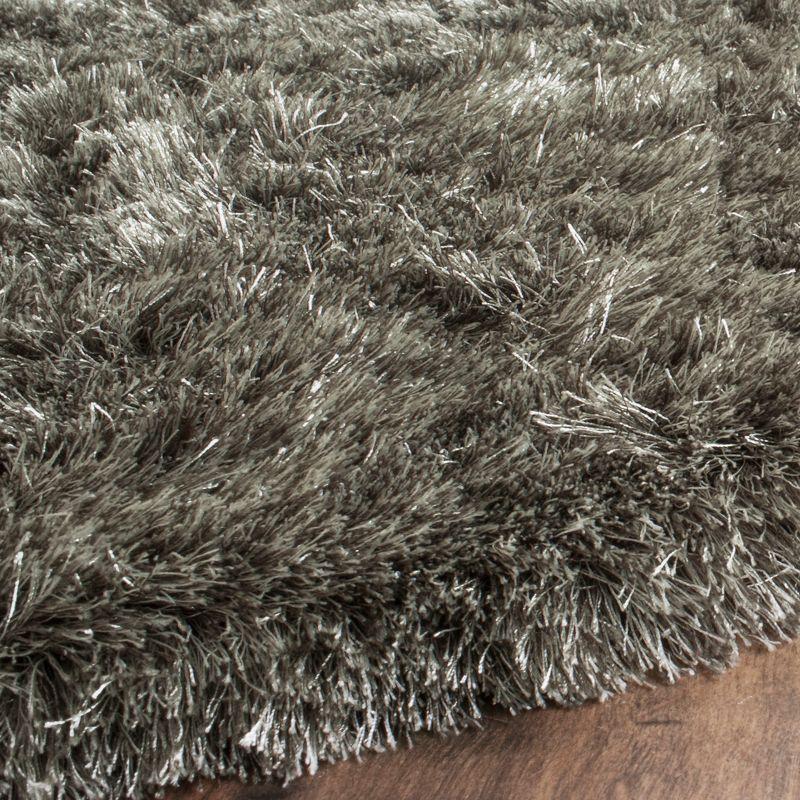 Paris Shag SG511 Hand Tufted Indoor Area Rug - Silver - 7' Round - Safavieh