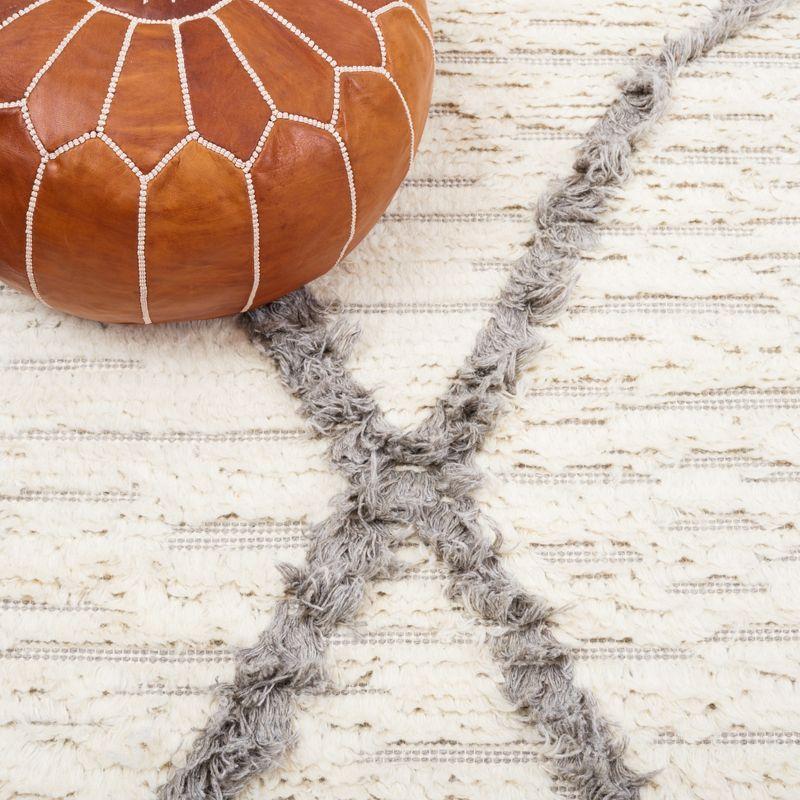 Kenya KNY954 Hand Woven Area Rug - Ivory/Gray - 8'x10' - Safavieh.