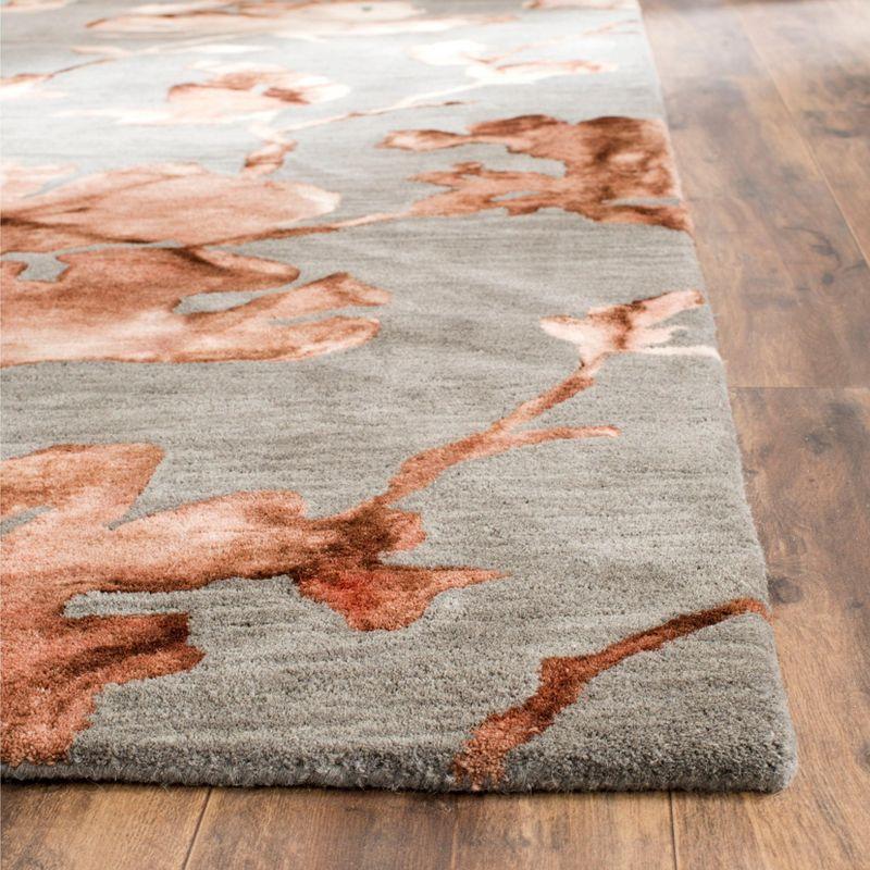 Dip Dye DDY716 Hand Tufted Area Rug - Grey/Beige - 7'x7' - Safavieh.