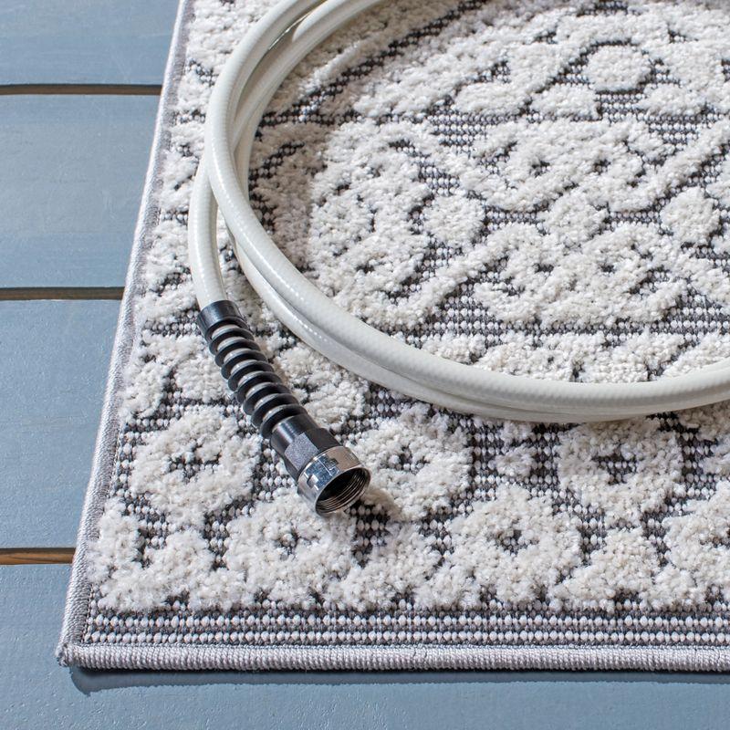 Cabana Geometric Ivory & Grey Synthetic Indoor/Outdoor Runner Rug