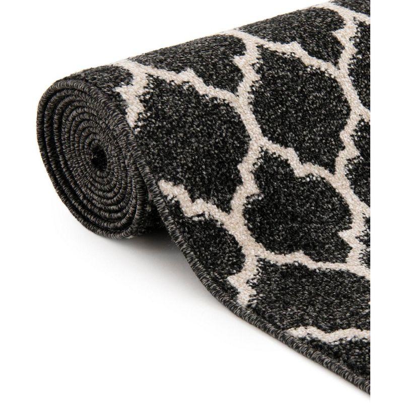 Unique Loom Trellis Collection Area Rug - Philadelphia (6' 1" x 9' Rectangle Black/Beige)