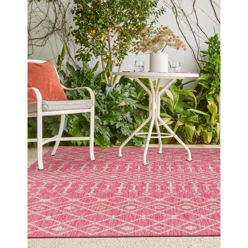 Unique Loom 7' 1 x 10' 0 Rectangle Indoor/Outdoor Trellis Fuschia Area Rug