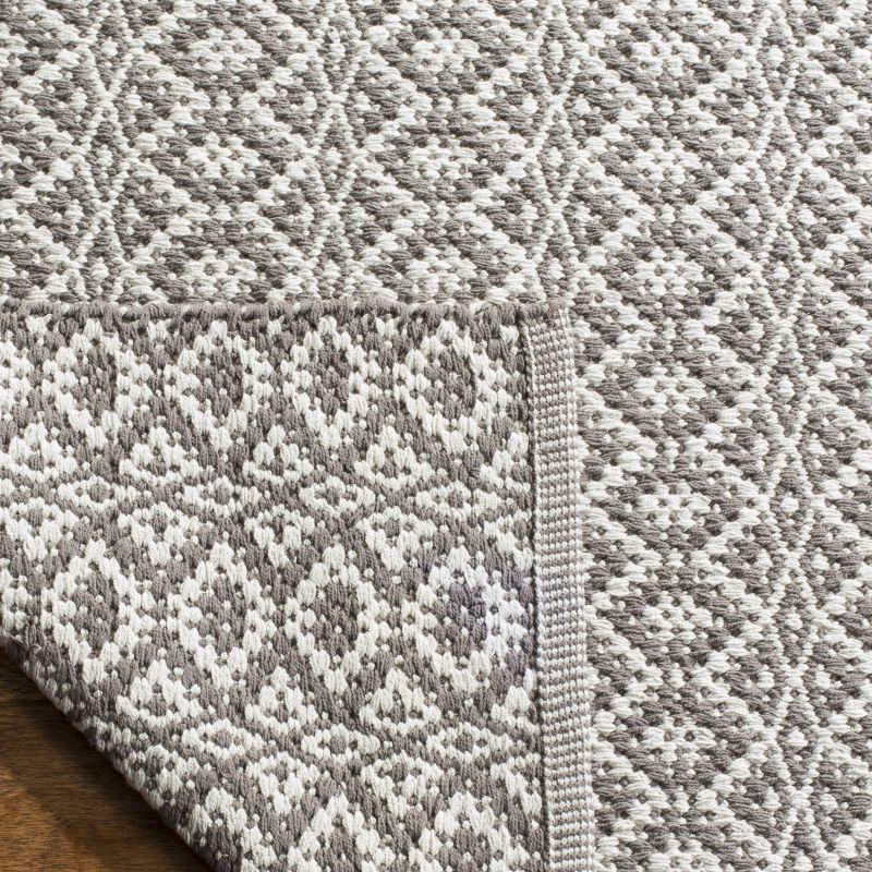 Montauk MTK716 Hand Woven Indoor Accent Rug - Ivory/Grey - 3'x5' - Safavieh