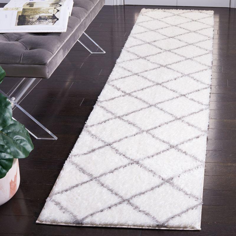 Latitude Run® Tahoe Shag Performance Geometric Rug