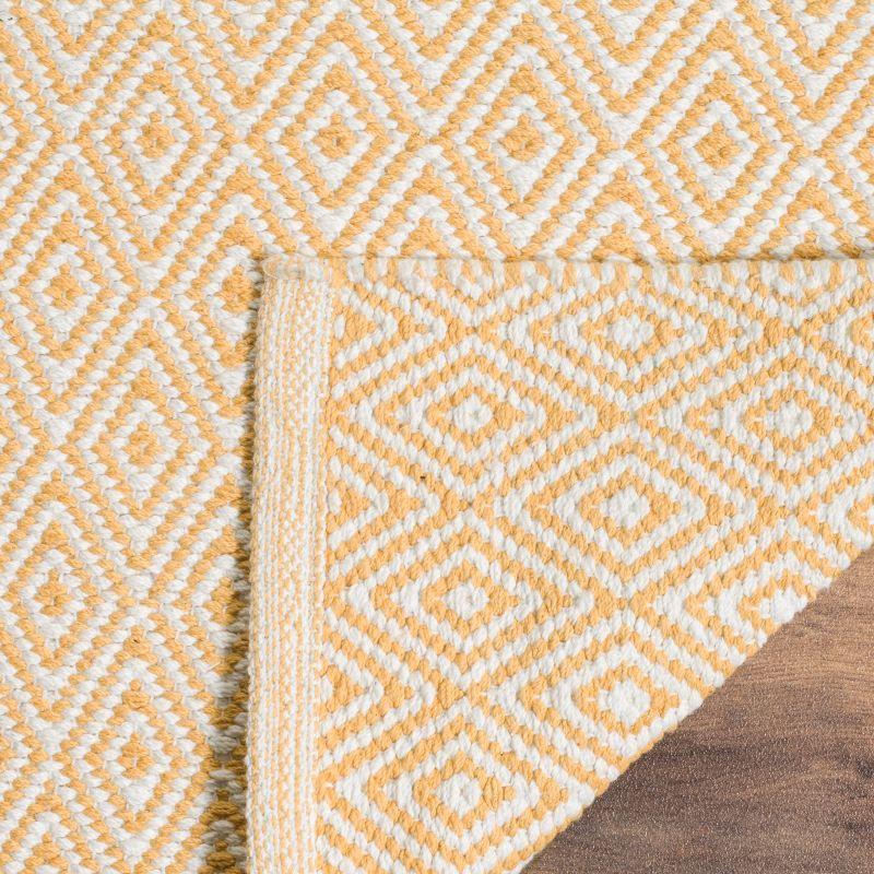 Coastal Charm Gold Geometric Hand-Woven Cotton Area Rug