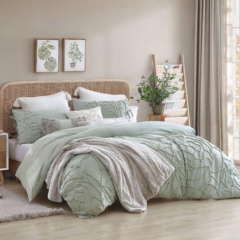 Peri Home 3pc King Chenille Rose Comforter Set Green: Bedding, Floral Pattern, Machine Washable