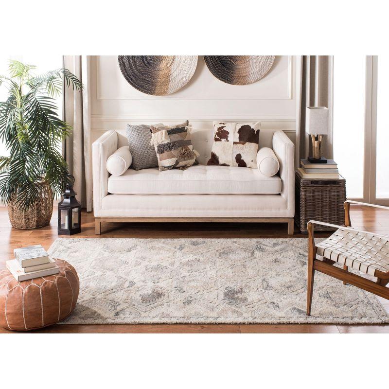 Gray Hand-Tufted Wool Rectangular Area Rug, 5' x 8'