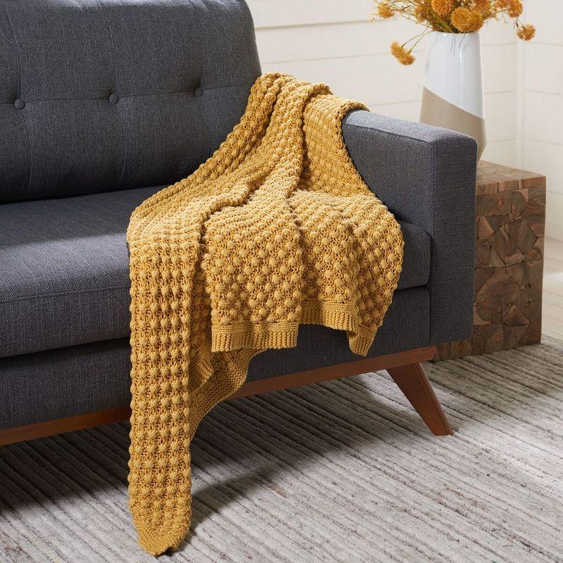 Larza Throw Blanket  - Safavieh