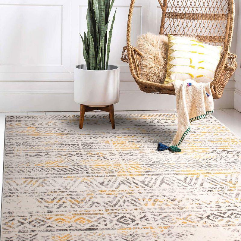 Yellow Geometric Synthetic Reversible Area Rug 5' x 7'