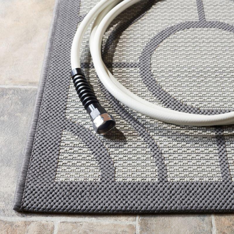 Courtyard CY6115 Power Loomed Indoor/Outdoor Area Rug  - Safavieh