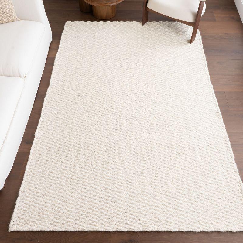 Nuloom Glendora Solid 6x9 Wool Indoor Area Rug for Living Room Bedroom Dining Room Kitchen, Ivory