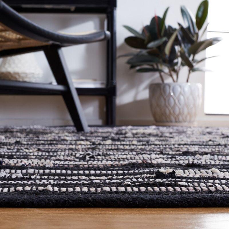 Rag Rug RAR130 Hand Woven Indoor Accent Rug - Black/Multi - 2'3"x5' - Safavieh.