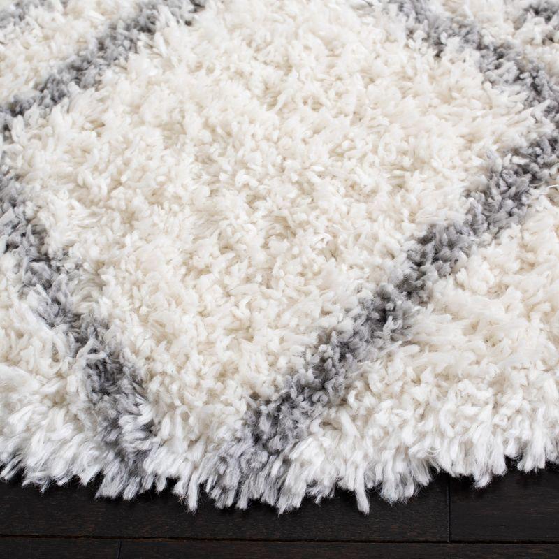 Ivory and Light Grey Round Diamond Shag Area Rug