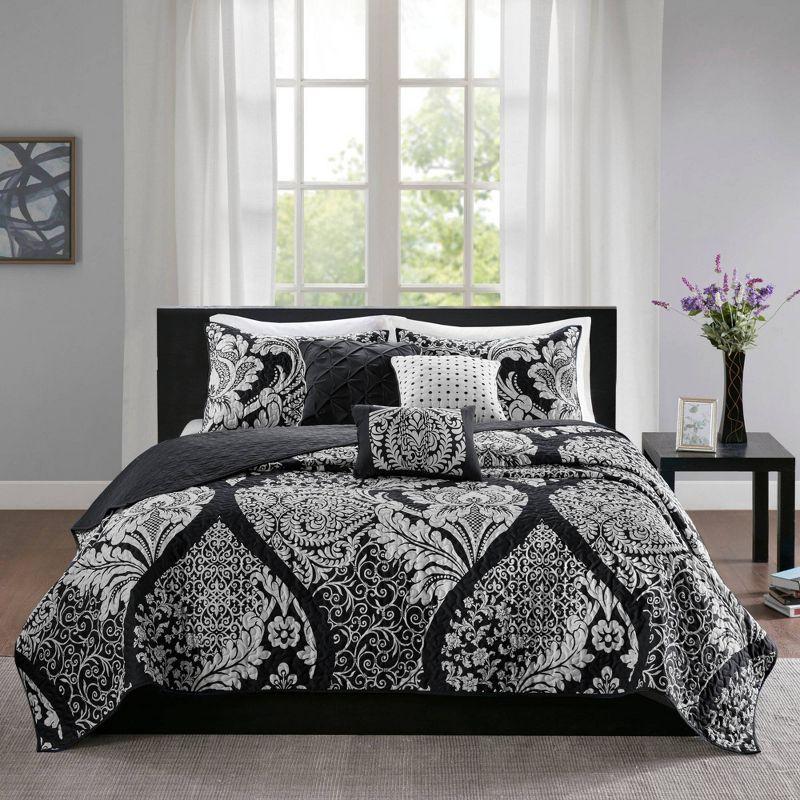 King Black Cotton Reversible Quilt Set with Decorative Pillows